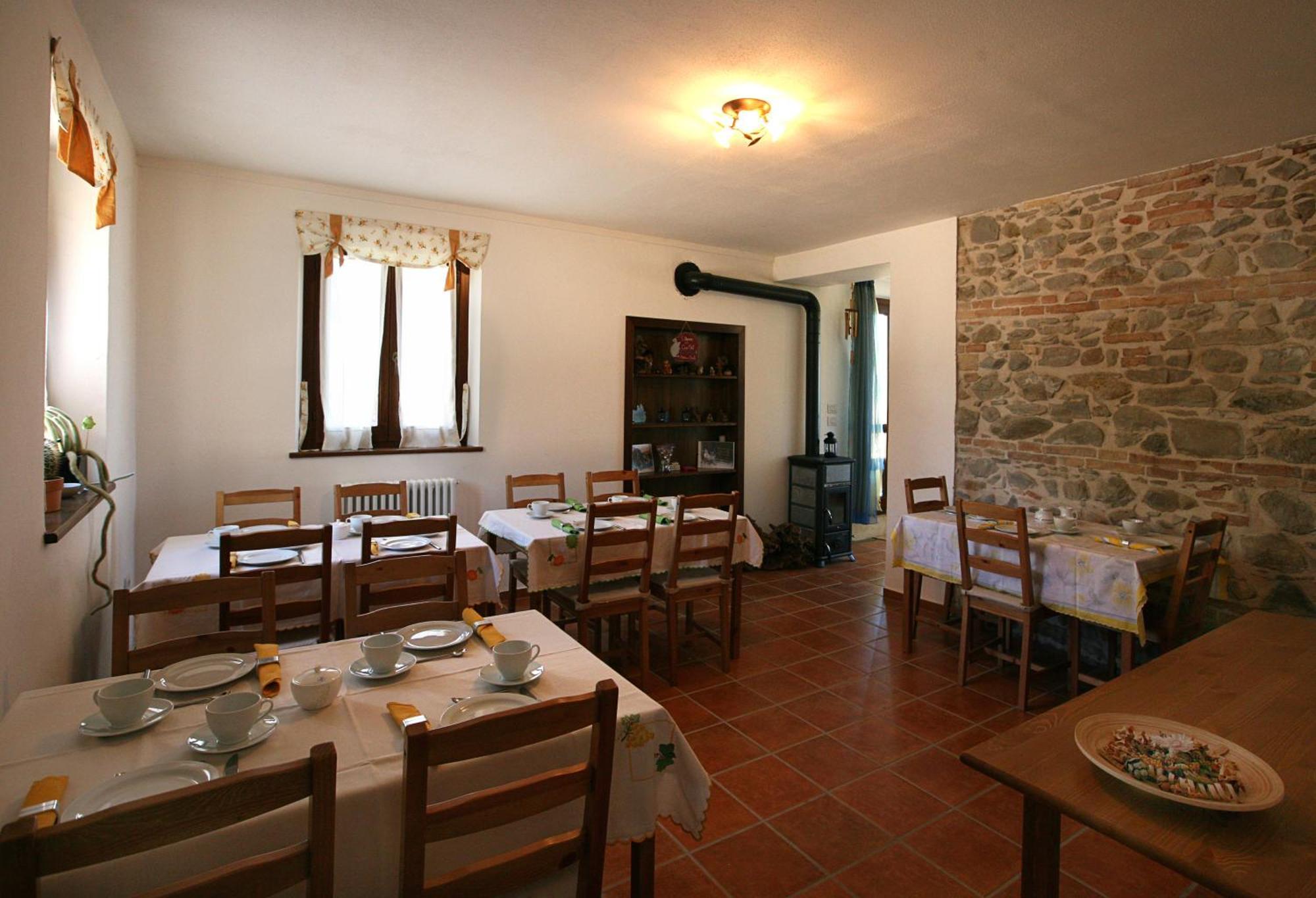 B&B La Fenice Montegridolfo Buitenkant foto