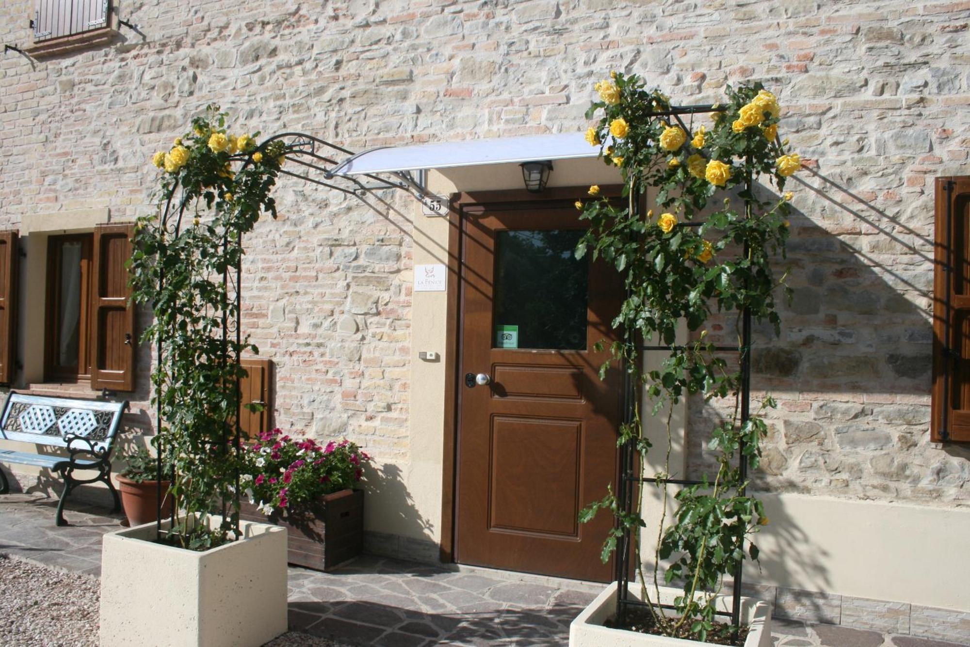 B&B La Fenice Montegridolfo Buitenkant foto